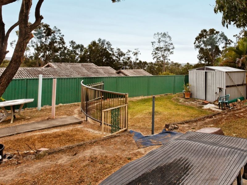 9 Lytham Court, Highland Park QLD 4211