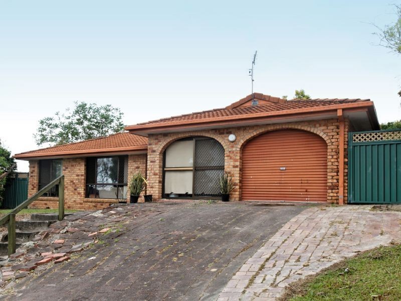 9 Lytham Court, Highland Park QLD 4211