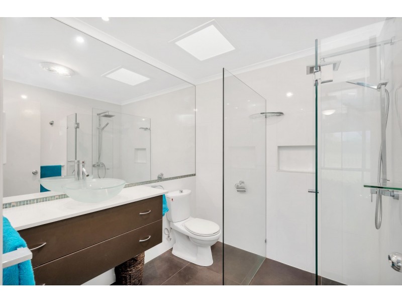 88 Hickey Way, Carrara QLD 4211