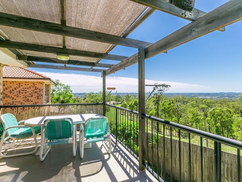 2/68 Kincaid Drive, Highland Park QLD 4211