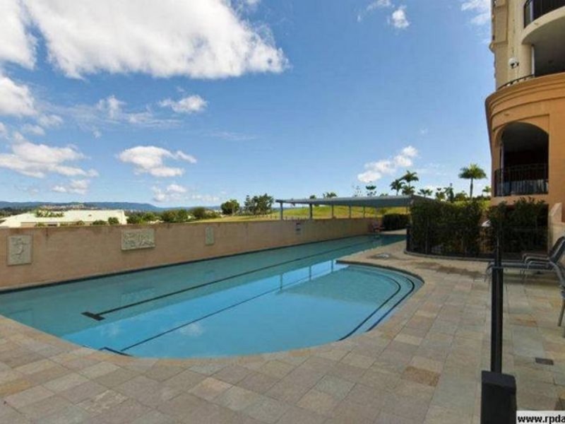 2043/3029 The Boulevard Emerald Lakes, Carrara QLD 4211