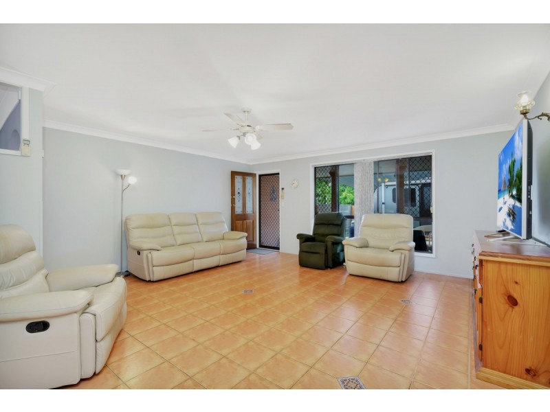 11 Colrene Drive, Nerang QLD 4211