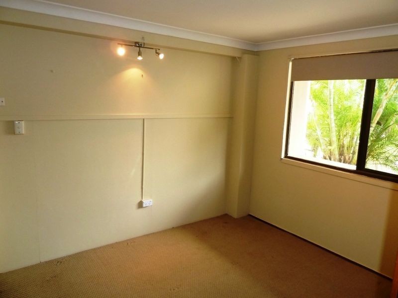 23 Nerang-Broadbeach Road, Nerang QLD 4211