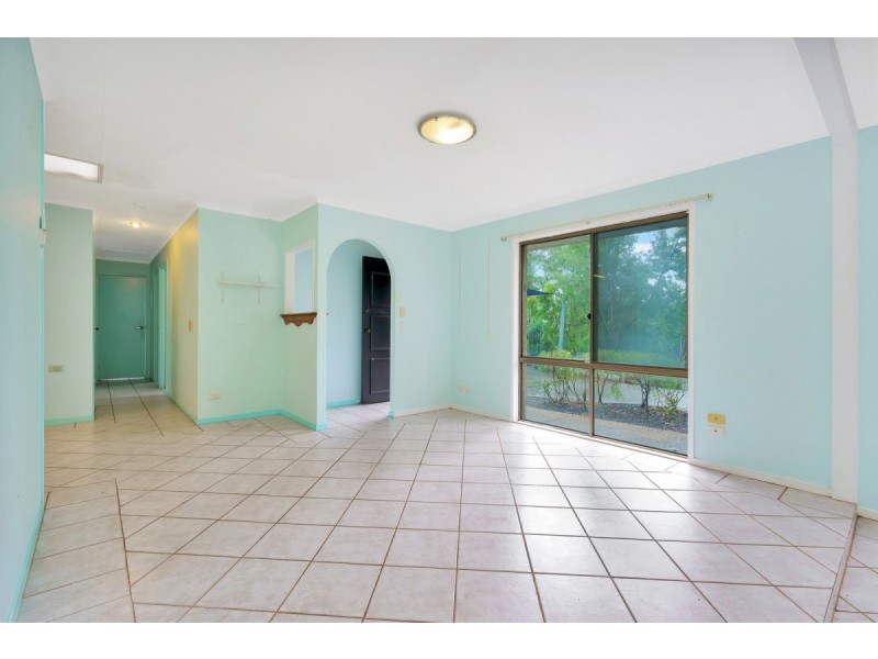 7 Clutha Court, Highland Park QLD 4211