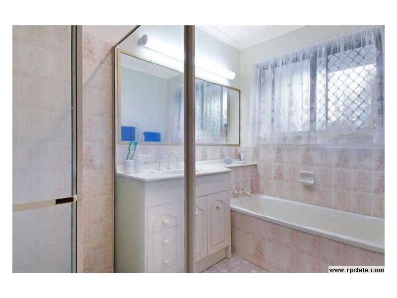 33 Yarrimbah Drive, Nerang QLD 4211