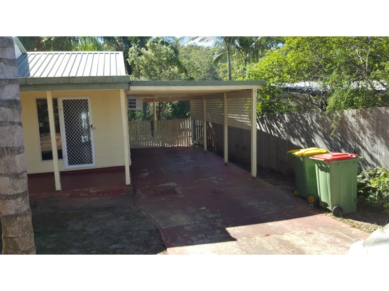 51 Yarrayne Road, Nerang QLD 4211