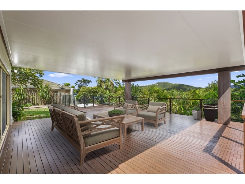 10 Miro Place, Nerang QLD 4211