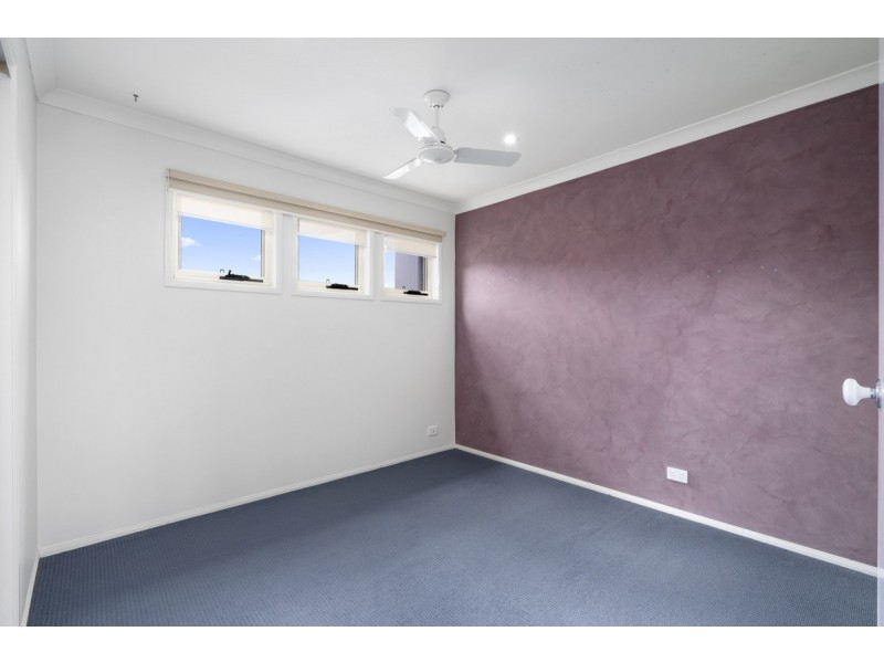 10 Miro Place, Nerang QLD 4211