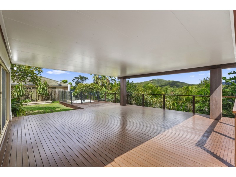 10 Miro Place, Nerang QLD 4211