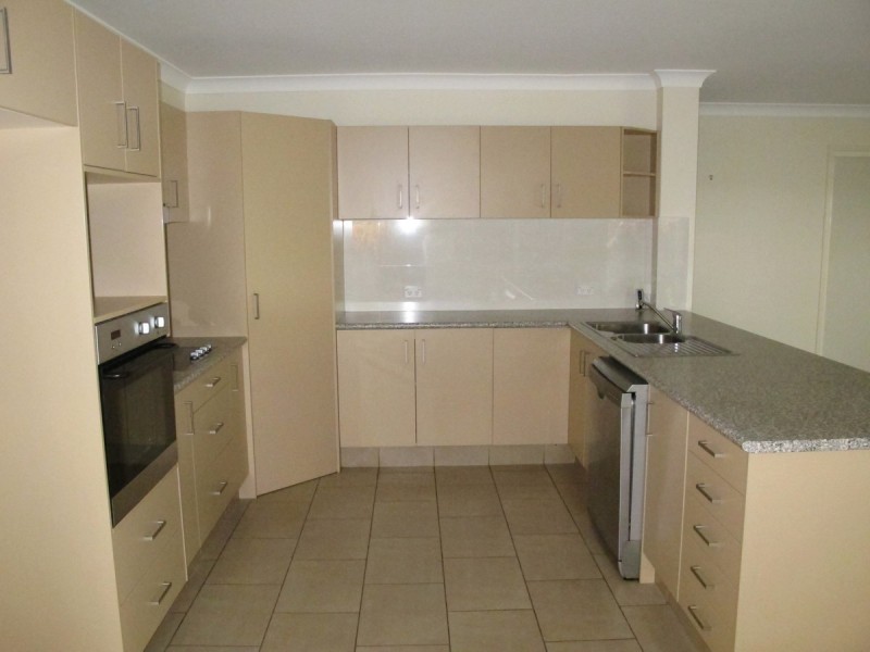 44 Silvereye Circuit, Gilston QLD 4211