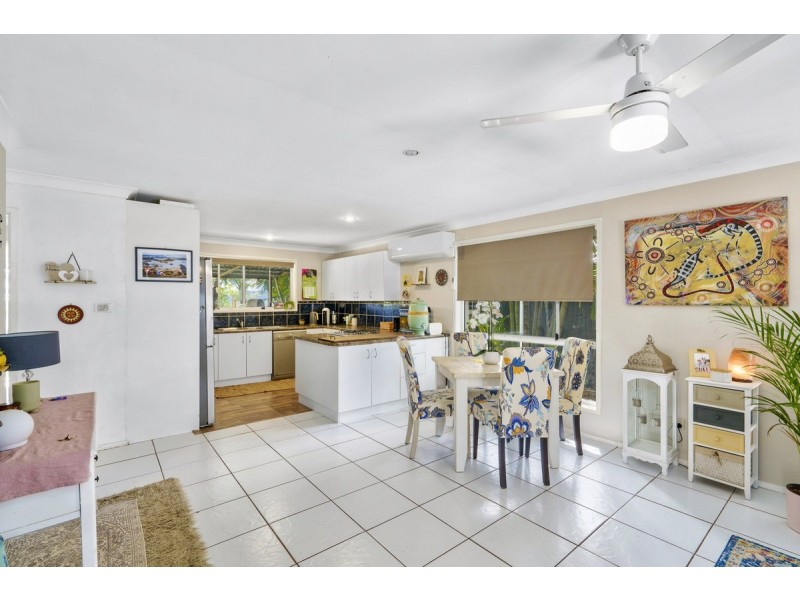 5 Solomon Court, Carrara QLD 4211