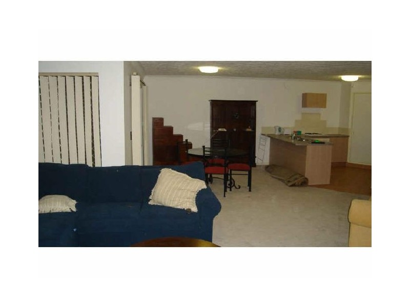 8/1 Nerang Street, Nerang QLD 4211