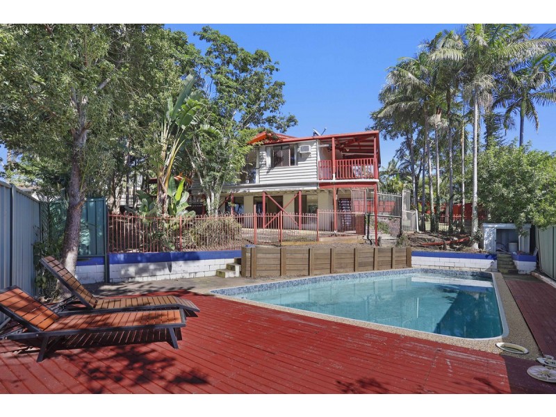 13 Jilpangi Crescent, Ashmore QLD 4214