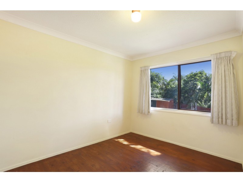 13 Jilpangi Crescent, Ashmore QLD 4214