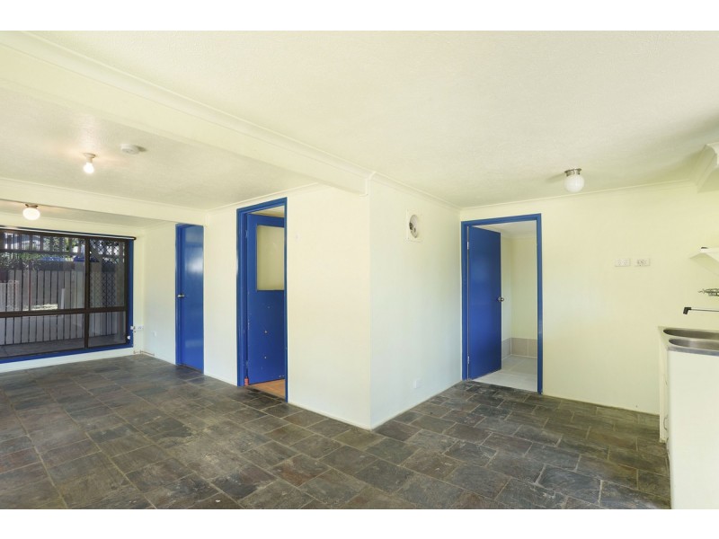 13 Jilpangi Crescent, Ashmore QLD 4214