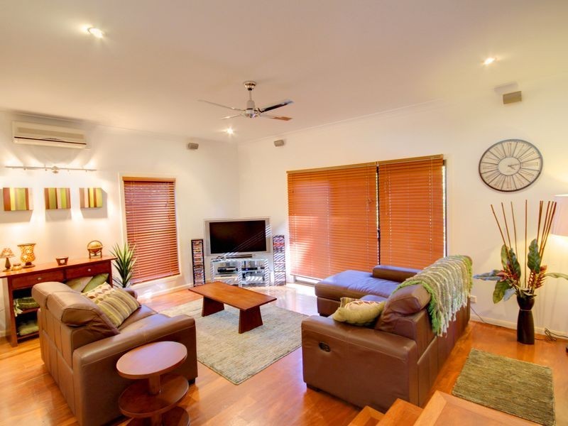11 Hyde Court, Nerang QLD 4211