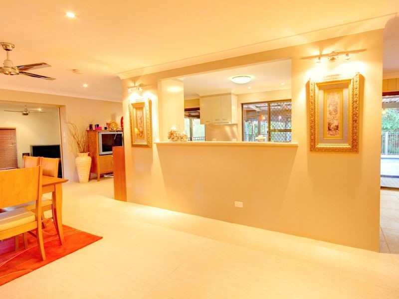 11 Hyde Court, Nerang QLD 4211