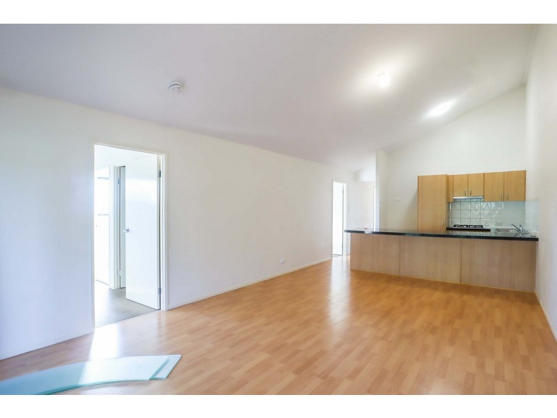 2/18 Bella Boulevard, Pimpama QLD 4209