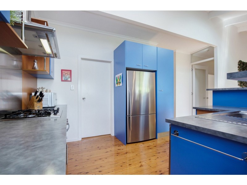 6 Convery Crescent, Highland Park QLD 4211