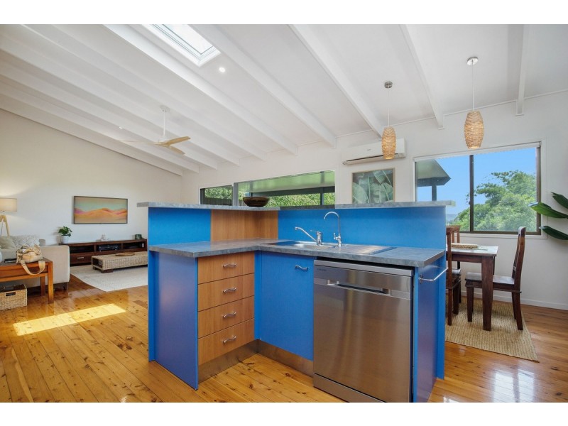 6 Convery Crescent, Highland Park QLD 4211