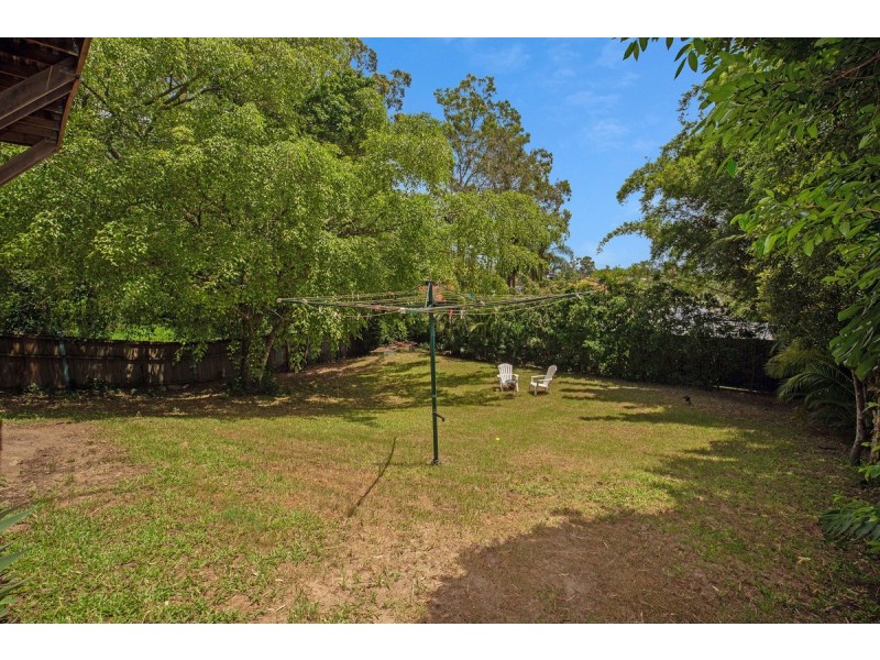 6 Convery Crescent, Highland Park QLD 4211