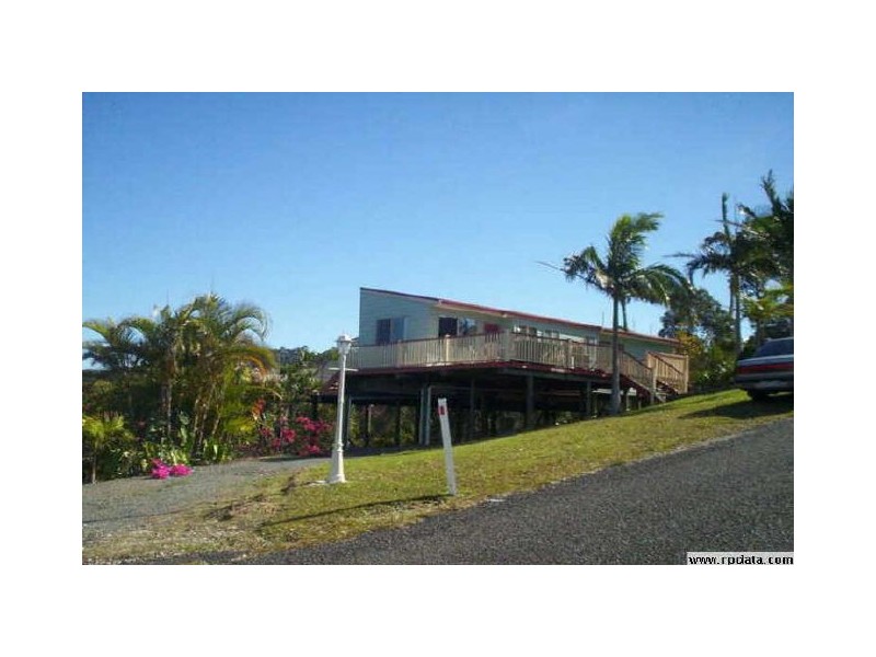7 Wildflower Court, Clagiraba QLD 4211