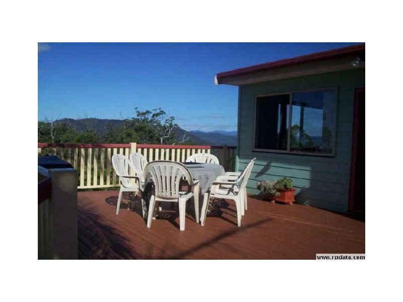 7 Wildflower Court, Clagiraba QLD 4211