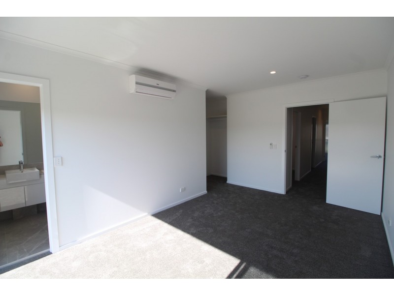 18/79-81 Macadie Way, Merrimac QLD 4226