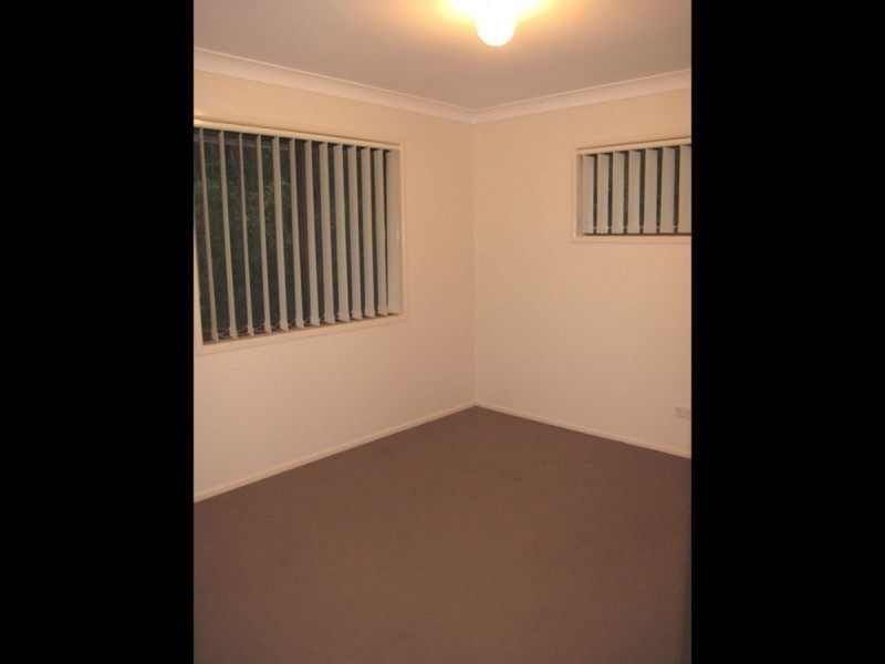 13 Mataranka Drive, Worongary QLD 4213