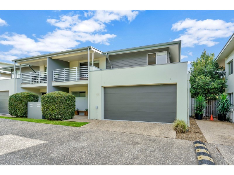 16/1 Boulton Drive, Nerang QLD 4211