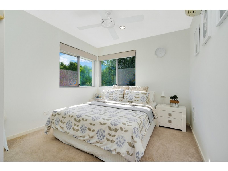 16/1 Boulton Drive, Nerang QLD 4211