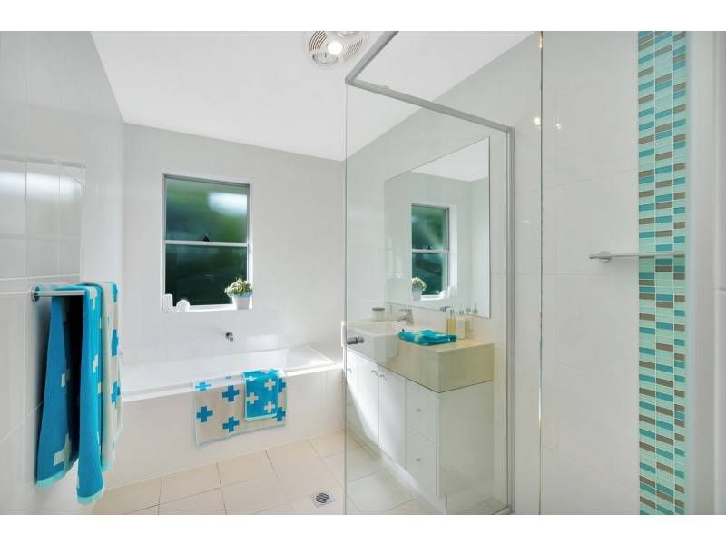 16/1 Boulton Drive, Nerang QLD 4211