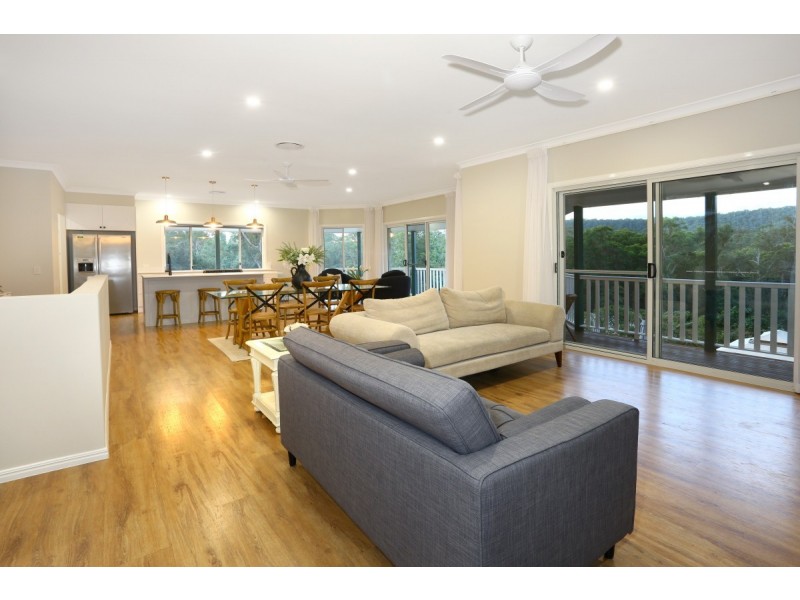 55-57 Trentbridge Court, Mount Nathan QLD 4211