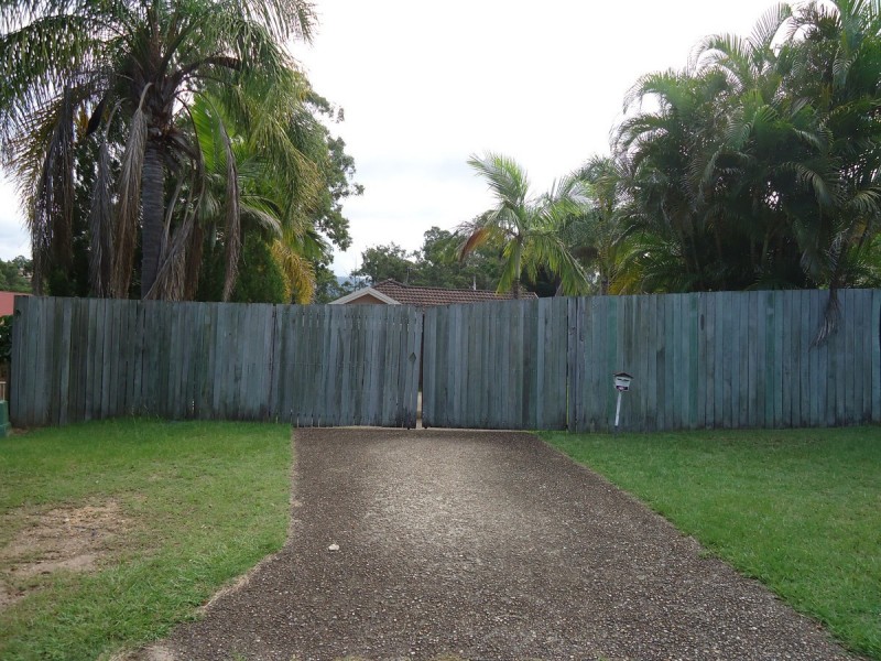 18 Galahad Court, Nerang QLD 4211