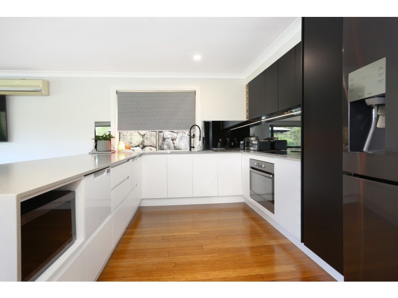 2-4 Eden Park Court, Mount Nathan QLD 4211