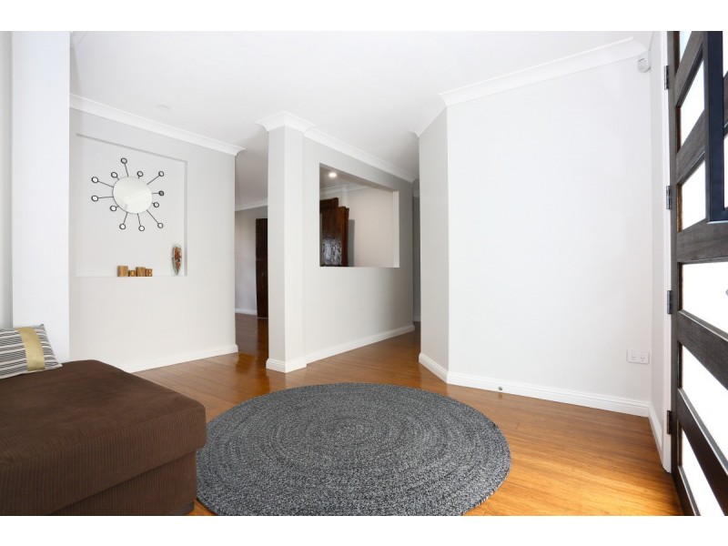 2-4 Eden Park Court, Mount Nathan QLD 4211