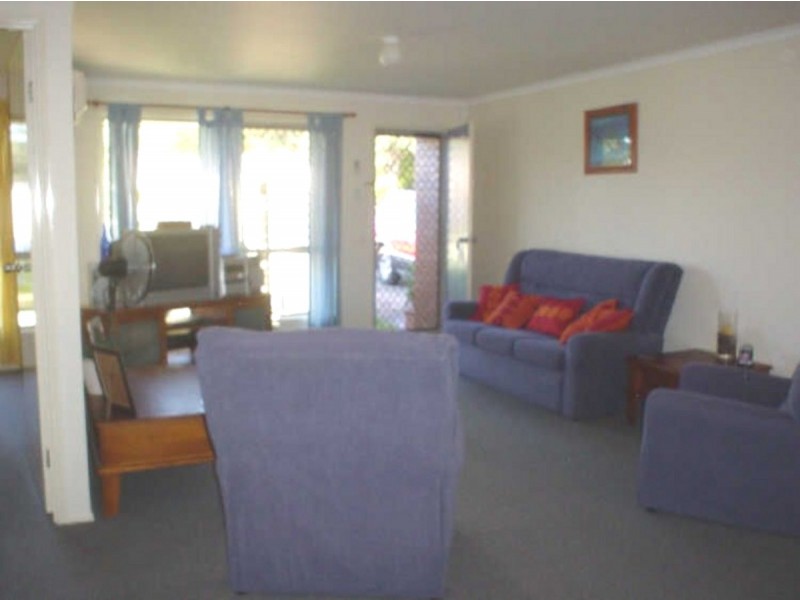 1/1 Keats Place, Nerang QLD 4211