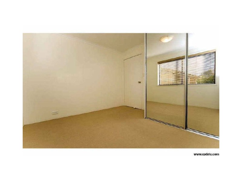6/9 Bright Avenue, Labrador QLD 4215