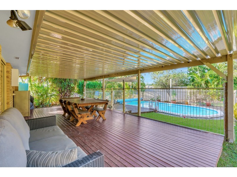 2 Lovell Court, Worongary QLD 4213