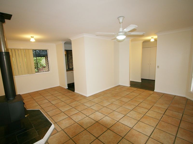 22 Nabarlek Drive, Worongary QLD 4213