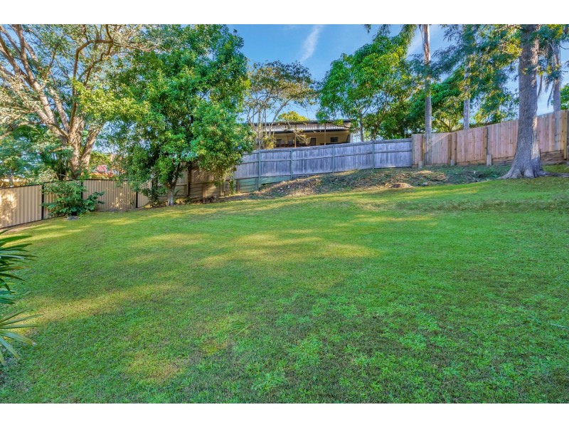 26 Medellin Place, Nerang QLD 4211