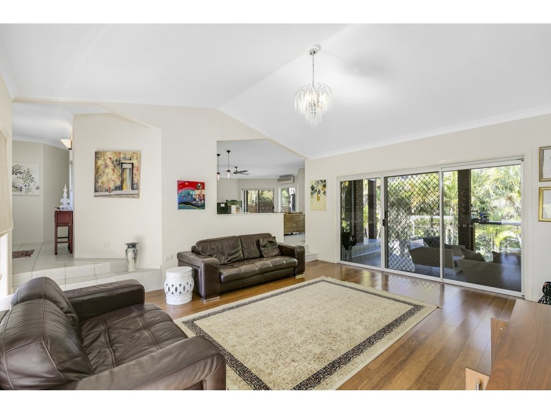 49 Woolmere Street, Carrara QLD 4211