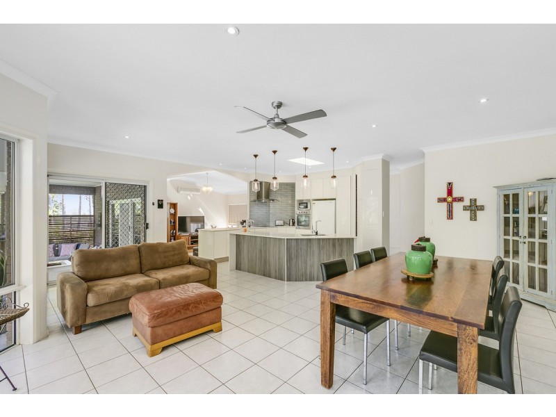 49 Woolmere Street, Carrara QLD 4211