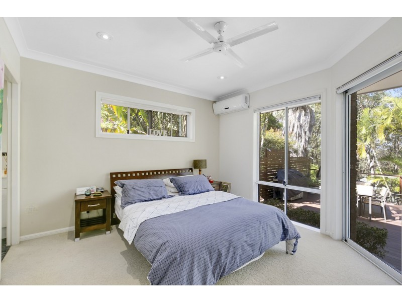 49 Woolmere Street, Carrara QLD 4211