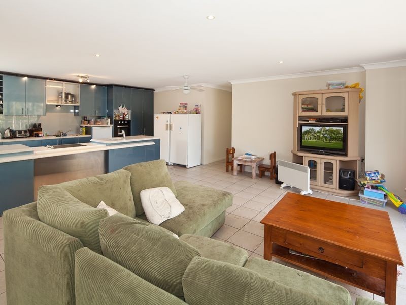 6 Mungindie Court, Mount Nathan QLD 4211