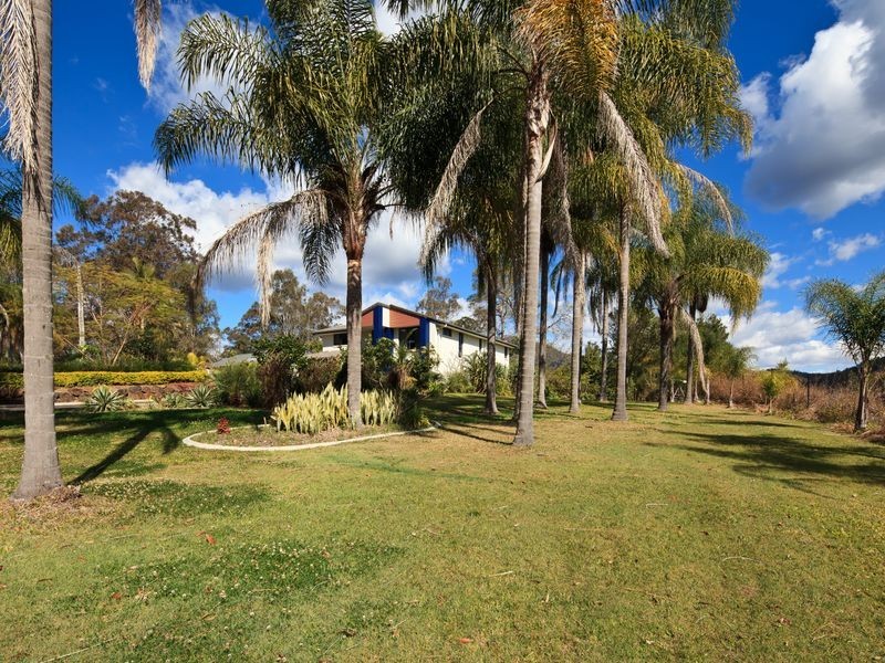 6 Mungindie Court, Mount Nathan QLD 4211
