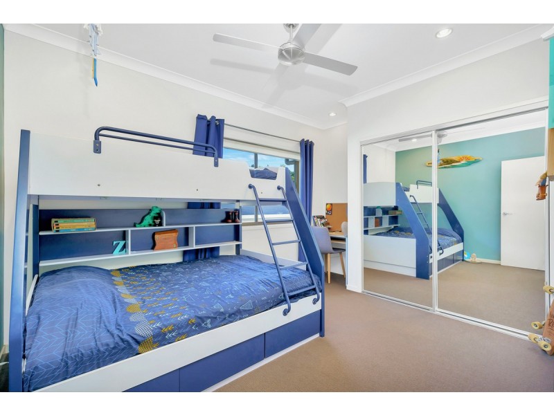 35 Mellum Circuit, Pacific Pines QLD 4211