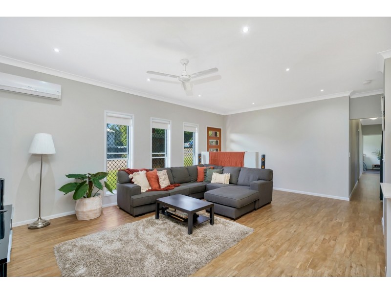 63 Kidston Street, Canungra QLD 4275