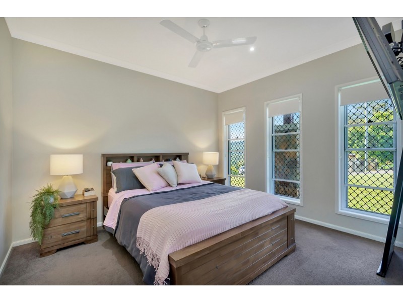 63 Kidston Street, Canungra QLD 4275