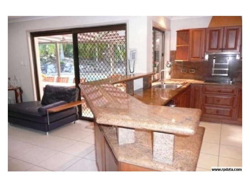 57 Dunkeith Avenue, Benowa Waters QLD 4217